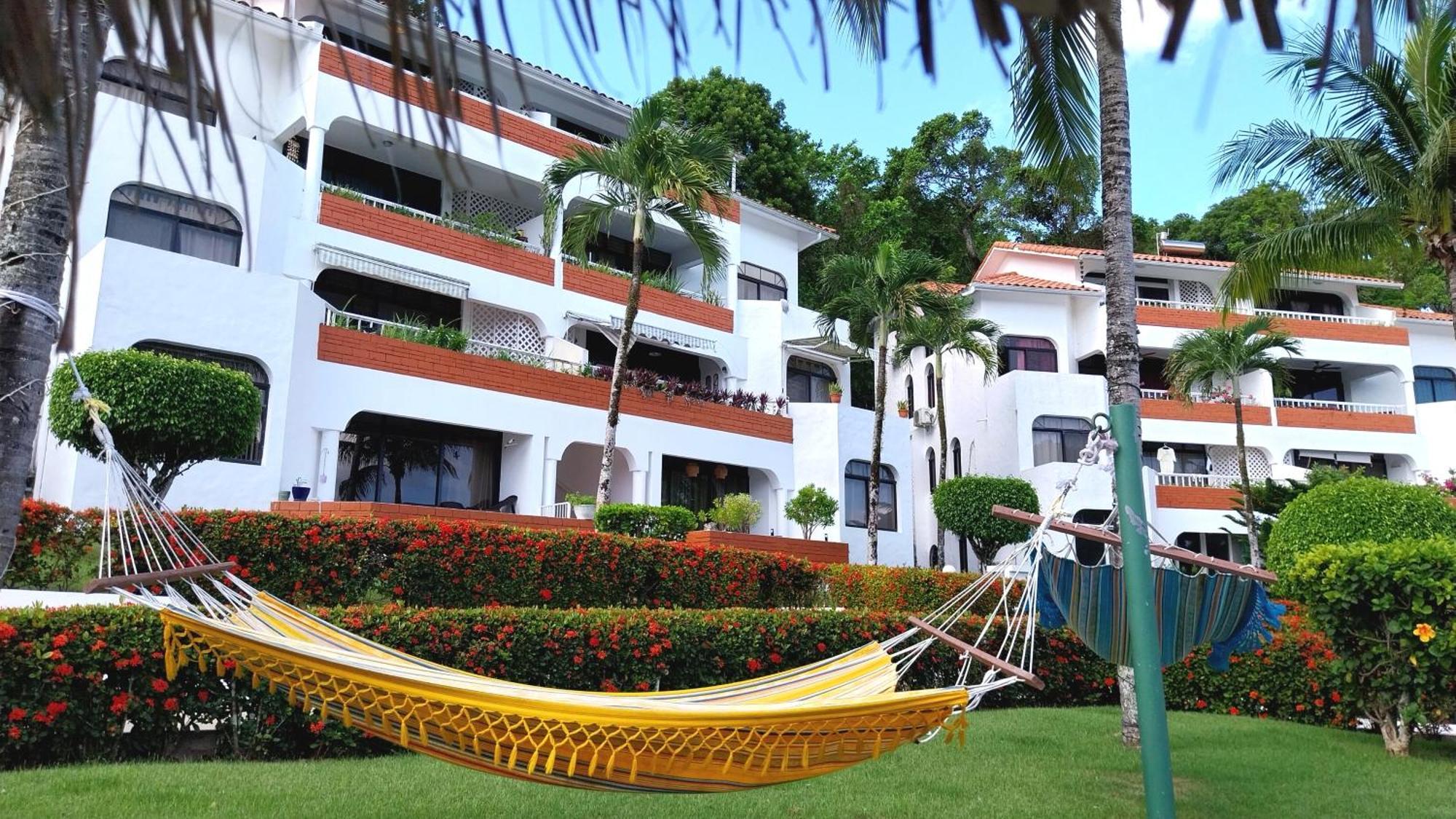 The Biggest Swimming Pool In Sosua, Frente A La Piscina Mas Grande En Sosua Apartment Bagian luar foto